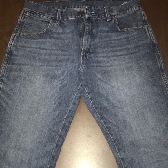 Wrangler Other - Wrangler slim boot cut blue jeans